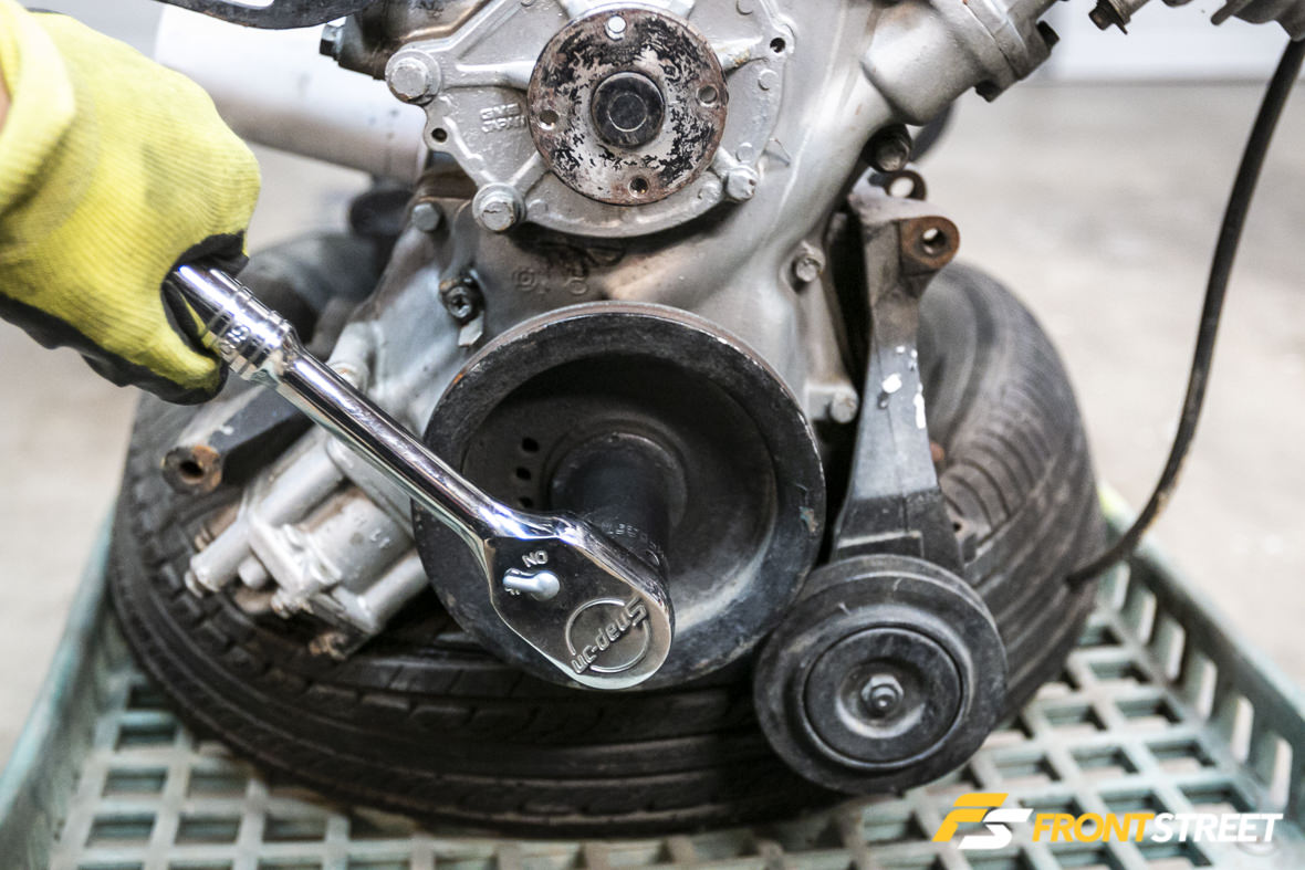 12 Tips To Successfully Buying A Used Engine