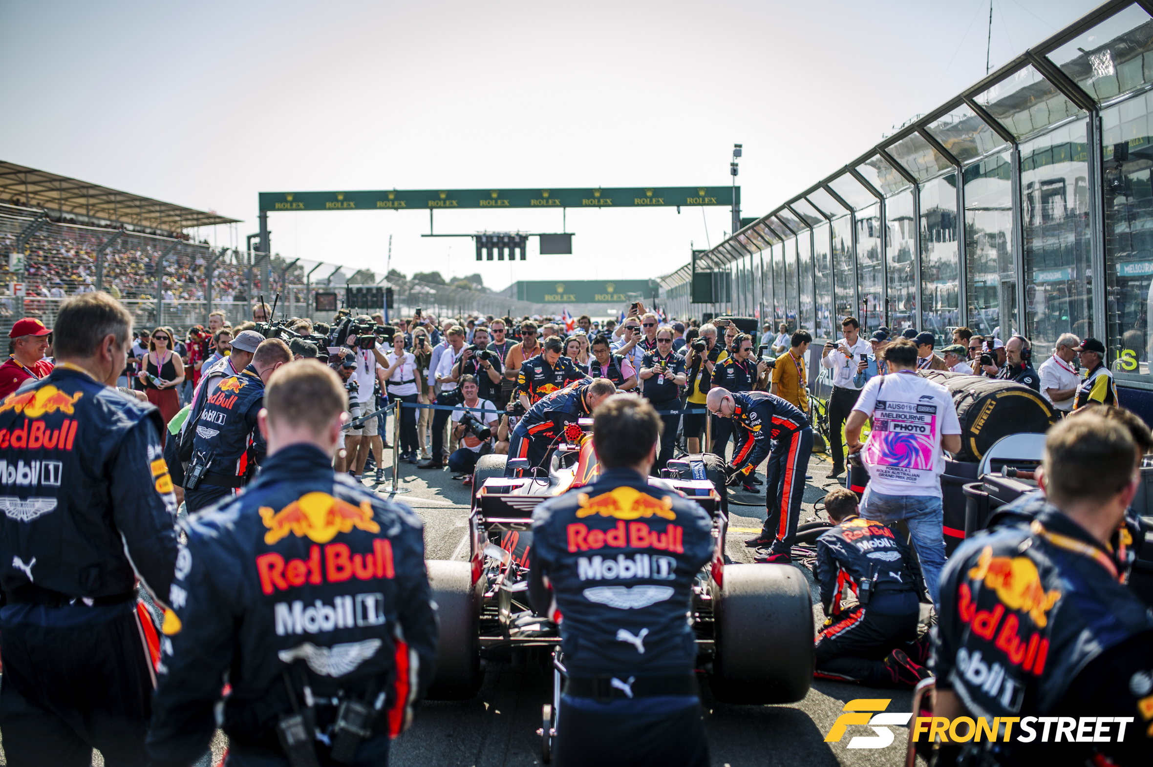 The Formula 1 Rolex Australian Grand Prix 2019: Our Pros And Cons