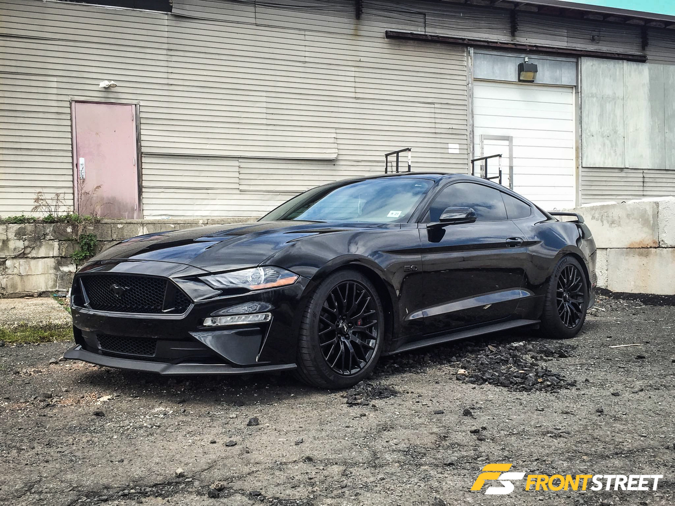 This Twin-Turbo Mustang Makes 1,047 Rear-Wheel Horsepower On Pump Gas!