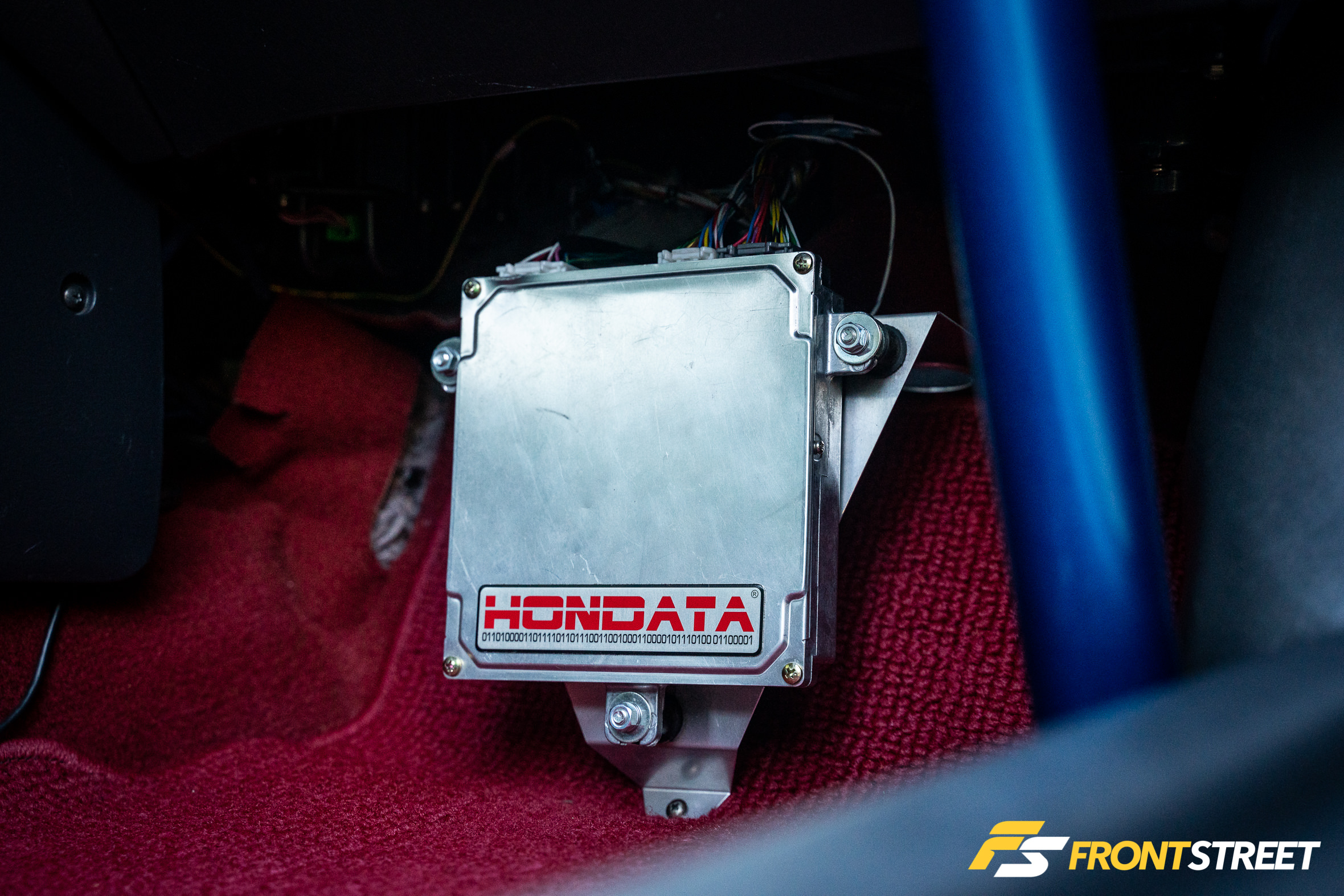 Building More Than A Car: Huy Hoang's 1996 Honda Civic DX