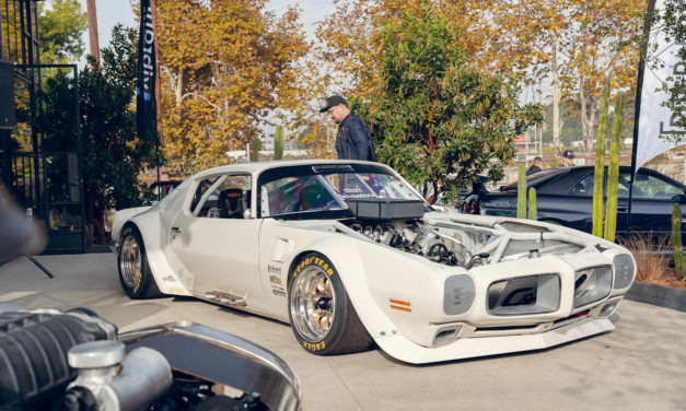 NISMO 400R, Riley Stair’s Trans Am, and Other SEMA Stars Pull Up to Cars+Coffee